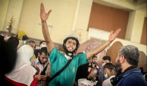 Katliamdan dehşet kareler