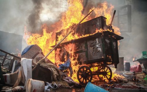 Katliamdan dehşet kareler