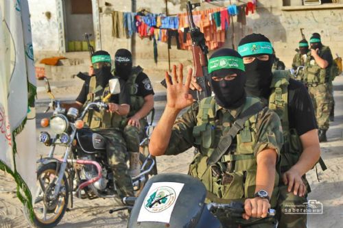 İzzeddin Kassam Tugayları sokaklarda