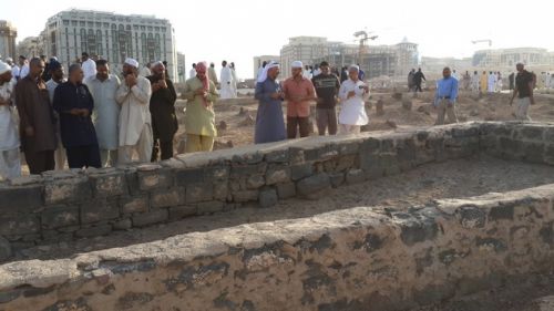 Peygamberin güllerinin yattığı kabristanlıklar