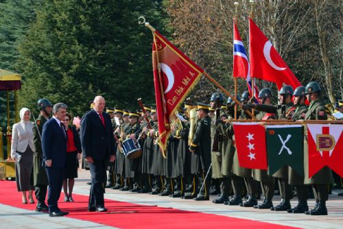 Norveç Kralı 5. Harald Ankara'da