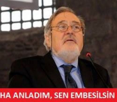 En komik ‘İlber Ortaylı Caps’leri