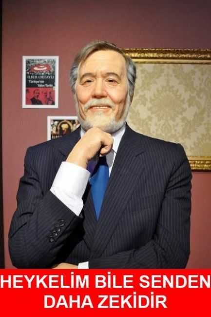 En komik ‘İlber Ortaylı Caps’leri