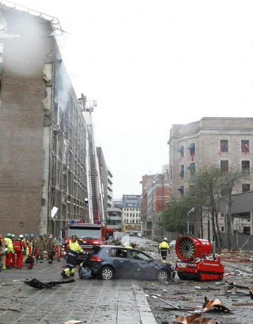 Norveç'in başkenti Oslo cehenneme döndü. İşte olaydan kareler