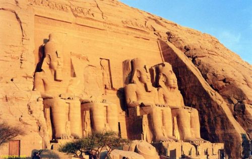 Piramitlerin gizemli tarihi çözüldü