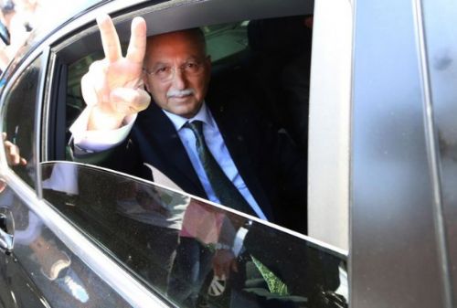 Ekmeleddin İhsanoğlu Marmaray'ı gezdi