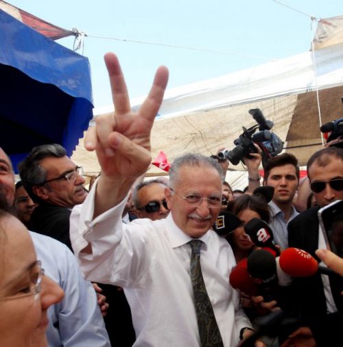 Ekmeleddin İhsanoğlu Marmaray'ı gezdi