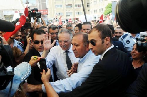 Ekmeleddin İhsanoğlu Marmaray'ı gezdi