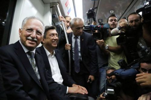 Ekmeleddin İhsanoğlu Marmaray'ı gezdi
