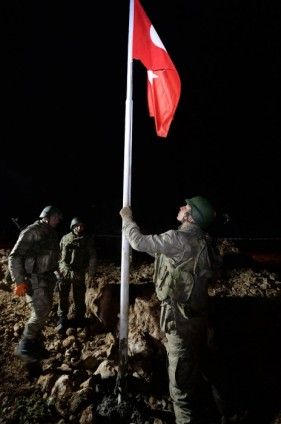 Süleyman Şah Türbesi'nde tahliye operasyonu düzenlendi