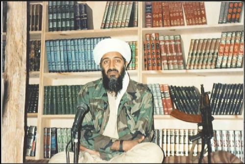 Usame Bin Ladin'in ilk kez yayınlanan fotoğrafları!