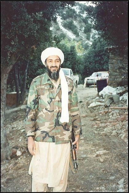 Usame Bin Ladin'in ilk kez yayınlanan fotoğrafları!