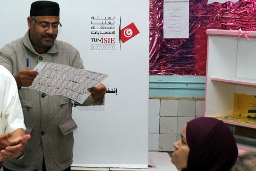 Tunus seçimlerinin galibi Nahta Hareketi