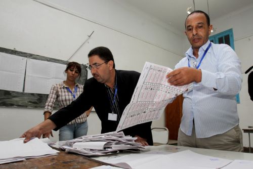 Tunus seçimlerinin galibi Nahta Hareketi
