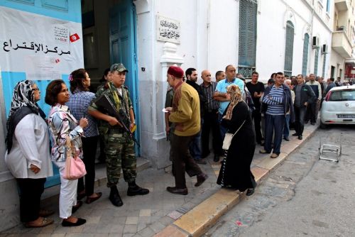 Tunus seçimlerinin galibi Nahta Hareketi