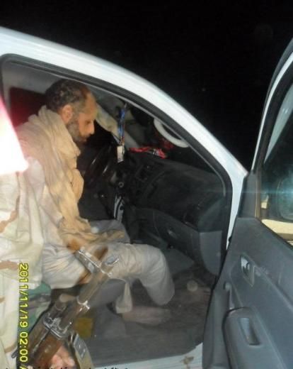 Oğul Kaddafi'nin yakalandıktan sonra çekilen ilk görüntüleri