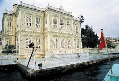 Boğaz'daki yalıların bilinmeyen hikayeleri