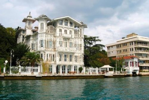 Boğaz'daki yalıların bilinmeyen hikayeleri