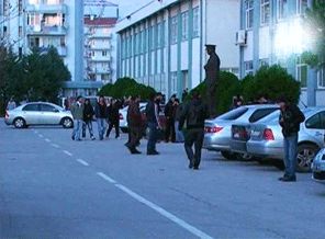 Li zanîngehê pevçûn: 3 birîndar