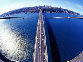 Boğaz, taransit gemi geçişlerine kapatıldı