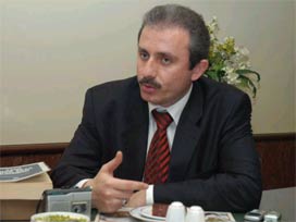 Başörtü yasağını valilik kaldırmalı