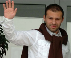 Gökdeniz'e büyük vefasızlık