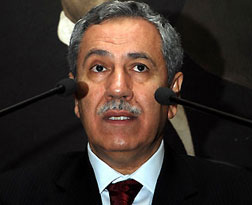 Siyasi yasak istenen Arınç konuştu