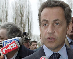 Sarkozy Şokta!