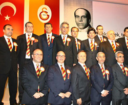 İşte Adnan Polat'ın listesi