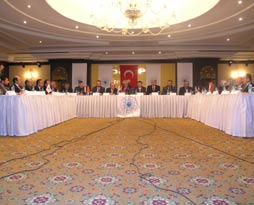 Avrupa hükümetleri İslam karşıtlığına prim vermemeli!