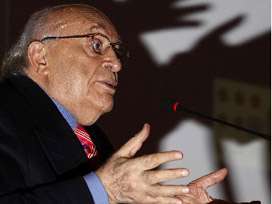 Demirel Rötaryanları coşturdu