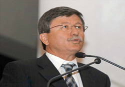 Rektör Akaydın, kimleri cesaretlendirdi
