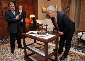 Fischer'e Çankaya'da yaş günü sürprizi