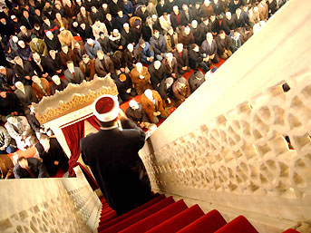 80 bin camiye ajan yerleştirilmiş