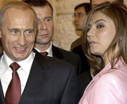 'Putin aşık' diyen gazete kapandı