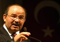 Bakan Çelik, benim oyum Baykal'a