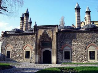 Gazi Hüsrev Bey Kütüphanesi yeniden...!