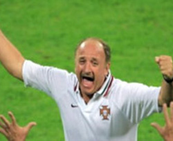 Aslan'da Scolari sürprizi
