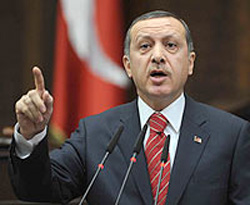 Başbakan'dan milli takıma destek
