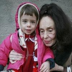Şoke eden fotoğraf: Annesi ve kızı