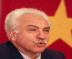 Perinçek'in kapatma davası kehaneti! / Video