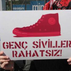 Genç Siviller, Mahkeme'nin adını değiştirdi!