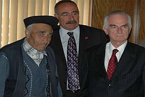 CHP'li Önder Sav ile Mustafa Ünal barıştı