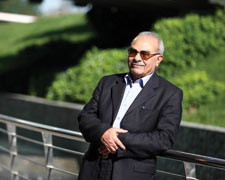 Müslüman ülkeleri askerî yönetimler geriletti