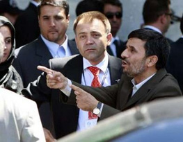 Ahmedinejad'dan dostluk mesajları / VİDEO