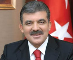 Gül, zirvenin resmi açılışını yaptı