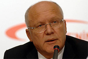 Hasan Doğan Spor Kompleksi açıldı 