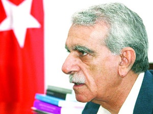 Nerede hata yaptık diye soruyoruz