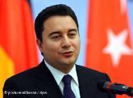 Babacan'dan, Yazıcıoğlu'na UP bilgisi