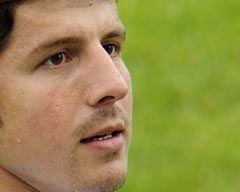 Milli futbolcu Emre mahkemelik